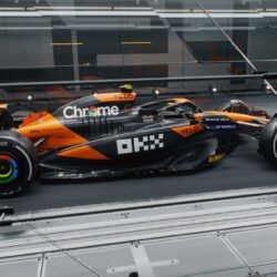 Carro de Fórmula 1 da McLaren equipado com motor Mercedes